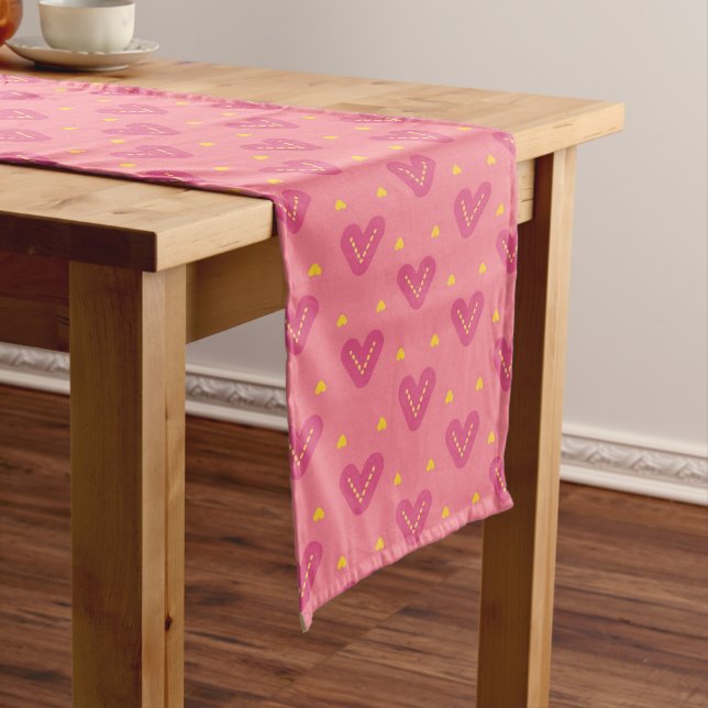 Caminho De Mesa Grande Pink Heart Pattern Table Runner (No Local)