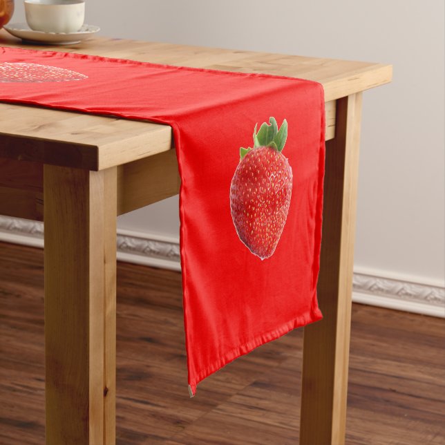 Caminho De Mesa Grande Summer Strawberry (No Local)