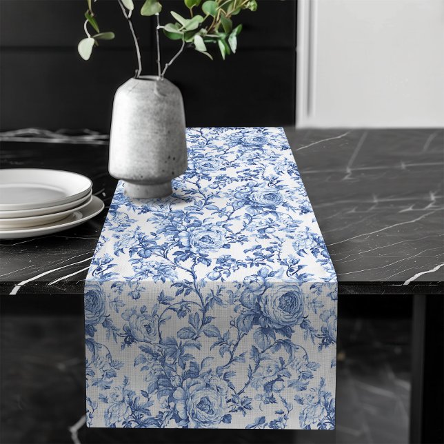 Caminho De Mesa Grande Timeless Blue French Toile Roses Floral Table Runn (Timeless Blue French Toile Roses Floral Table Runner)