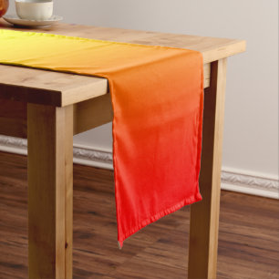 Caminho De Mesa Médio Arco-íris
