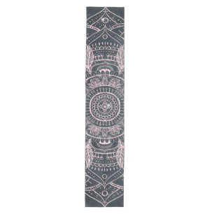 Caminho De Mesa Médio Design Elegante de Cinza de Mandala Dourada