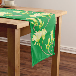 Caminho De Mesa Médio Magnolias Amarelas em um Runner de Mesa