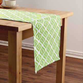 Caminho De Mesa Médio Padrão de Arte de Ikat Ogee Branco do Verde limão 