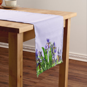 CAMINHO DE MESA PEQUENO A FLOR ELEGANTE IRIS