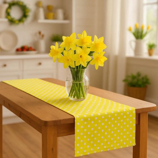 Caminho De Mesa Pequeno Amarelo de Narciso com Bolinhas (add cheerful ambiance to the decor of your kitchen or dining room with yellow and white table runner)