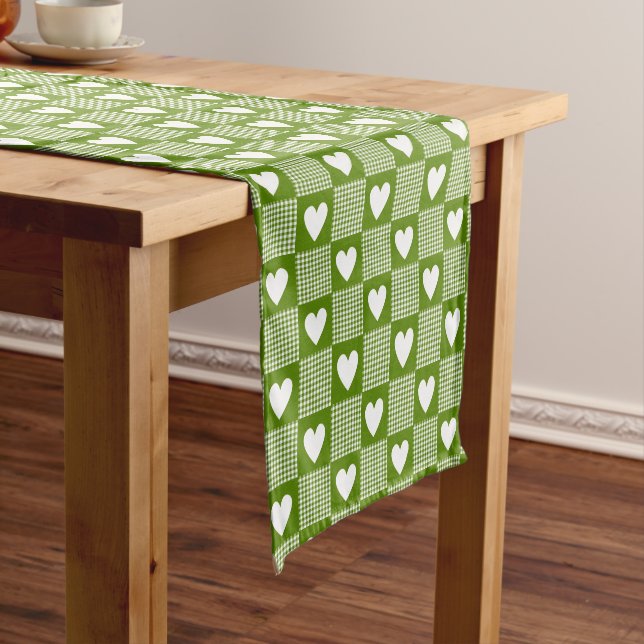 Caminho De Mesa Pequeno Avocado Green Gingham Heart Patch Plaid (No Local)