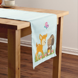 Caminho De Mesa Pequeno Bicho de Branca de Animais Florestais