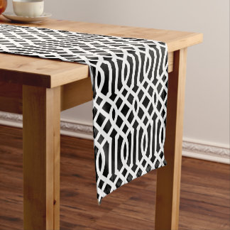 Caminho De Mesa Pequeno Black and White Trellis