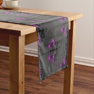 Caminho De Mesa Pequeno Candelabro gótico roxo e preto