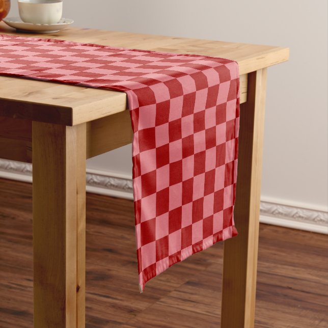 Caminho De Mesa Pequeno Candy Red and Candy Pink Checkerboard (No Local)