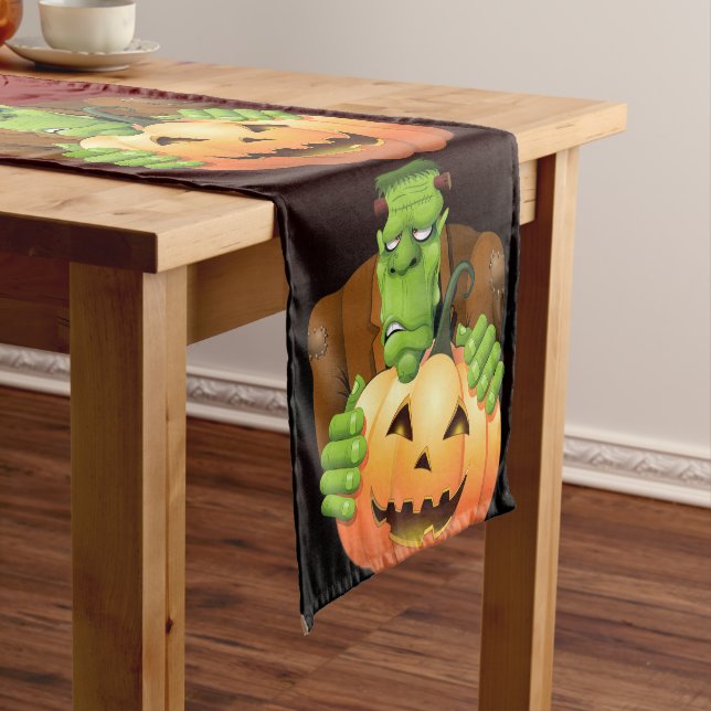 Caminho De Mesa Pequeno Cartoon Frankenstein Monster com Pumpkin (No Local)