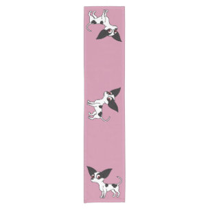 Caminho De Mesa Pequeno Chihuahua manchada com cabelo curto