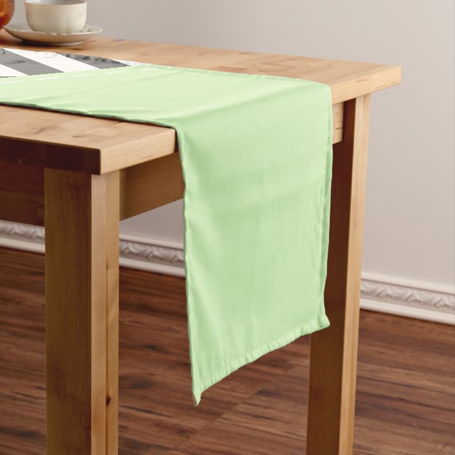 Caminho De Mesa Pequeno Cinza Zigzag, Cinza Chevron, Zigzag Patterno, Casa (No Local)