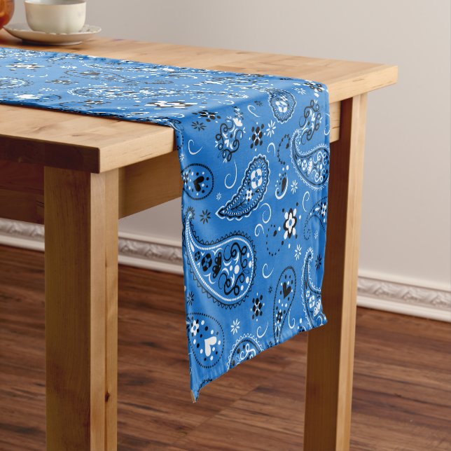 Caminho De Mesa Pequeno Classic Blue Bandana Paisley (No Local)