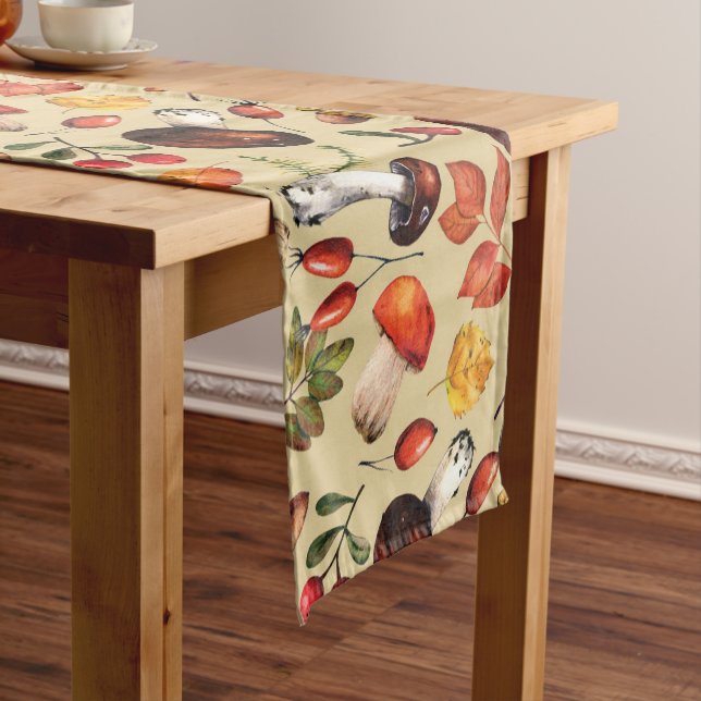 Caminho De Mesa Pequeno Cogumelos de outono (No Local)