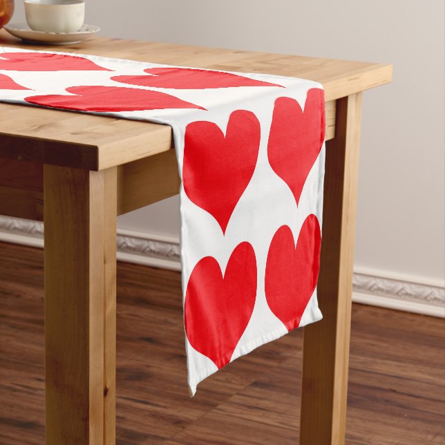 Caminho De Mesa Pequeno Corações Vermelhos (No Local)