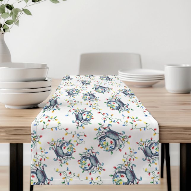 Caminho De Mesa Pequeno Deck the Claws Coastal Crab Christmas Lights (Criador carregado)