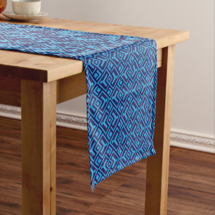 Caminho De Mesa Pequeno Diamantes Entrelaçados: Padrão Geométrico Azul Esc