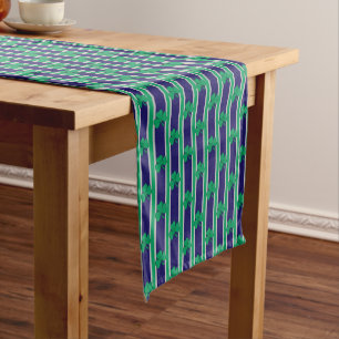 Caminho De Mesa Pequeno Diversão e Rico Shamrock