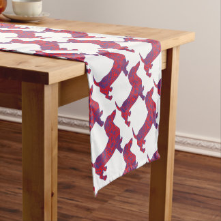 Caminho De Mesa Pequeno Doxie em Reniassance-Pattern
