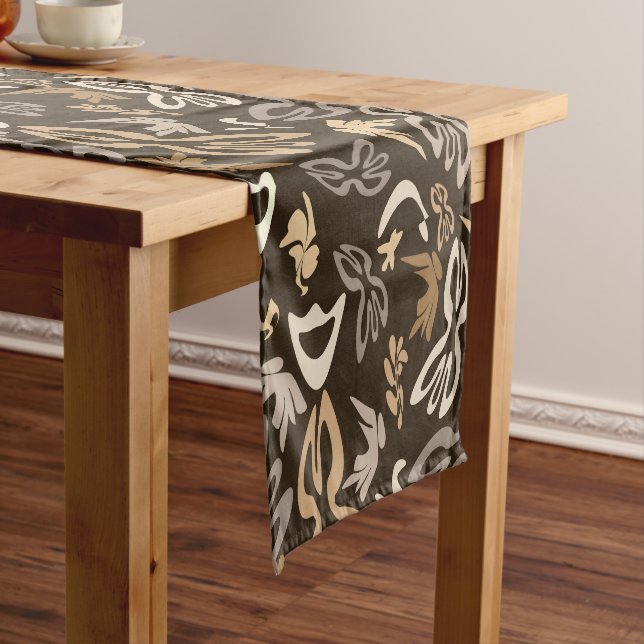 Caminho De Mesa Pequeno Elves, Butterflies and Masks 3 (No Local)