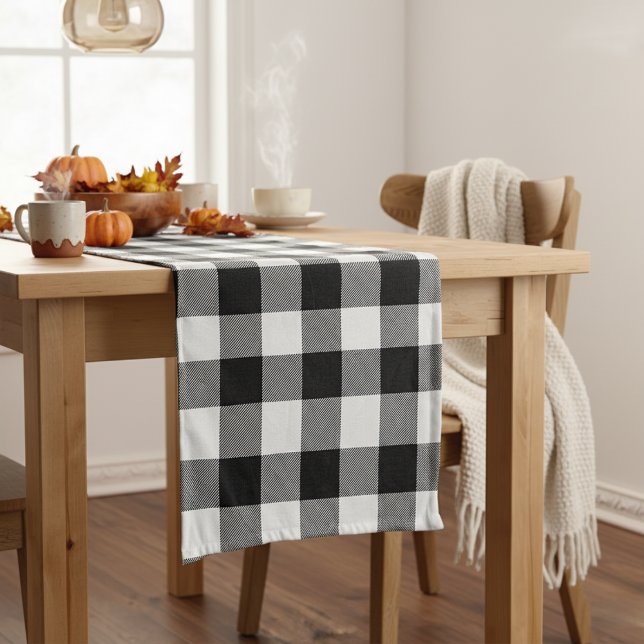 Caminho De Mesa Pequeno Feriado de Xadrez Búfalo Negra E Branca (Black And White Buffalo Plaid Cozy Holiday Short Table Runner)