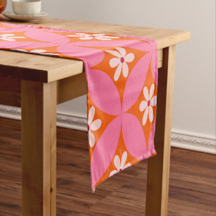 Caminho De Mesa Pequeno Flores brancas no padrão dos círculos cor-de-rosa