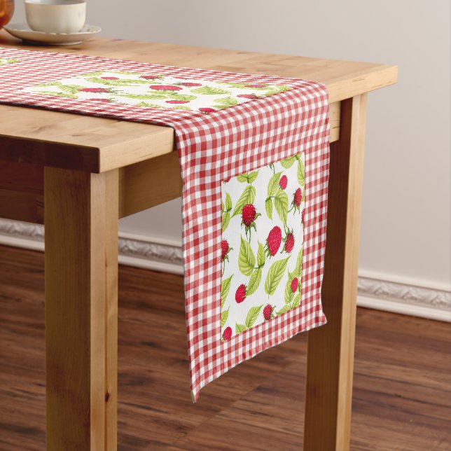 Caminho De Mesa Pequeno Framboesas em Red Gingham (No Local)