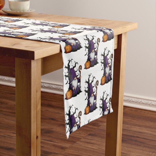 Caminho De Mesa Pequeno Halloween Gnome Table Runner (No Local)