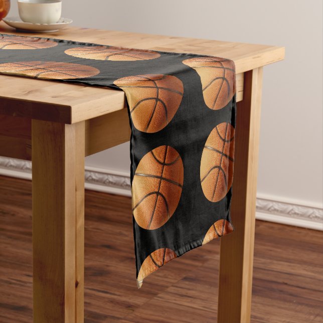 Caminho De Mesa Pequeno Laranja Basketball em preto, Mesa Runner (No Local)