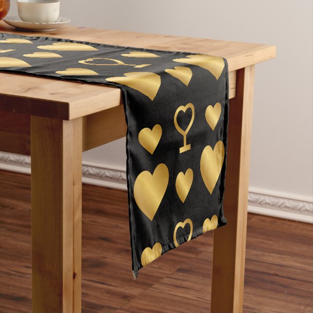 Caminho De Mesa Pequeno Luxury Gold Foil Hearts on Black  (No Local)