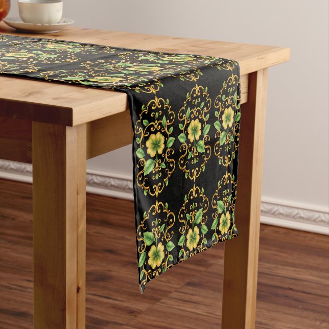 Caminho De Mesa Pequeno Mesa Runner (No Local)