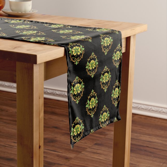 Caminho De Mesa Pequeno Mesa Runner (No Local)