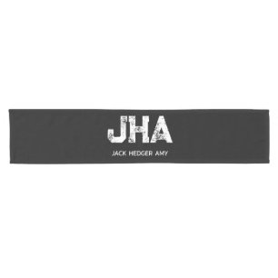 CAMINHO DE MESA PEQUENO MONOGRAMA DE TRÊS LETRAS MINIMALISTA BRANCO NOME P