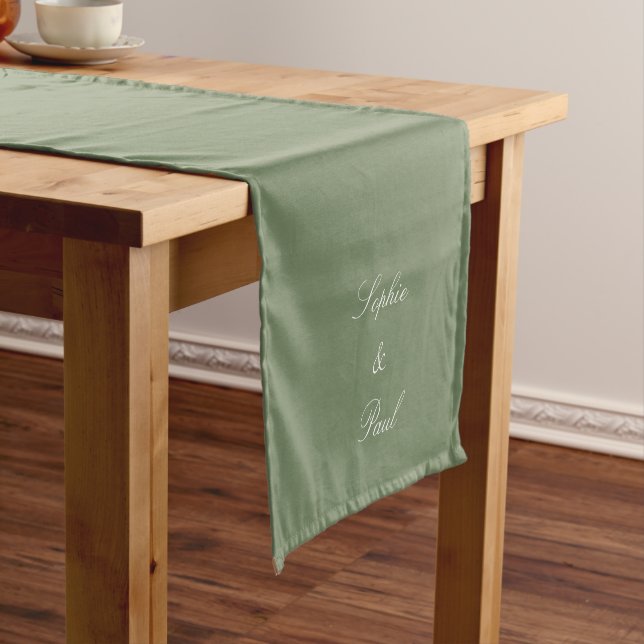 Caminho De Mesa Pequeno Na moda Sage Green Mesa Runner (No Local)