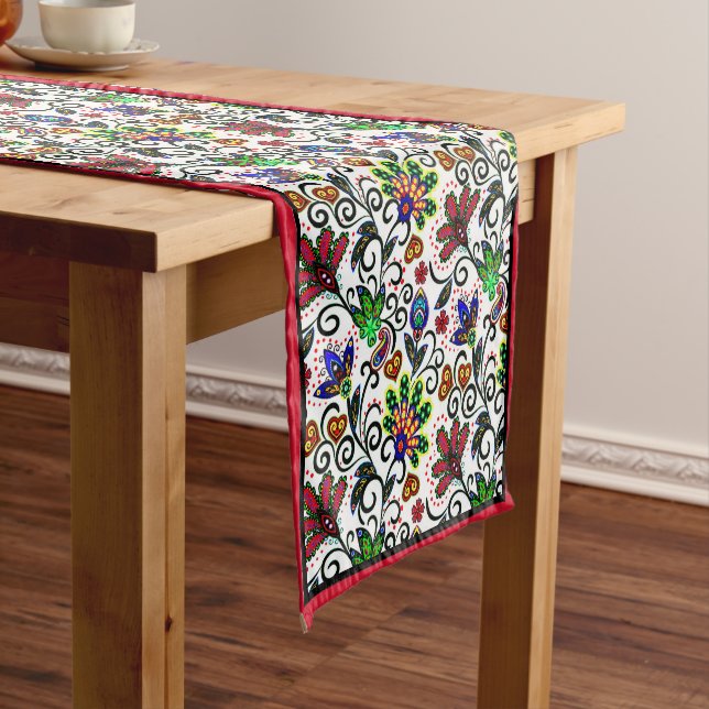 Caminho De Mesa Pequeno Ornate floral short table runner (No Local)