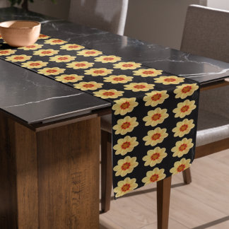 Caminho De Mesa Pequeno Padrão Floral Amarelo Dahlia em Preto