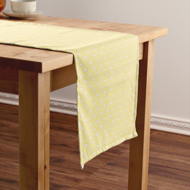Caminho De Mesa Pequeno Pastel Yellow Polka Dot Pattern (No Local)