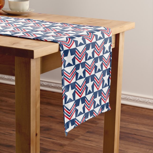 Caminho De Mesa Pequeno Patriotic Stars Table Runner (No Local)