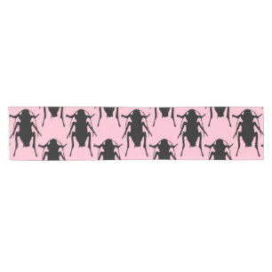 Caminho De Mesa Pequeno pink roaches tablerunner mesa runner