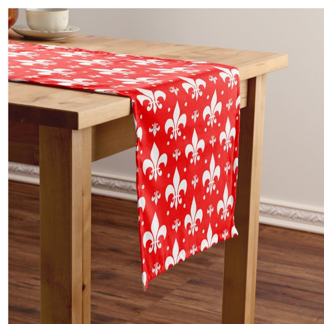 Caminho De Mesa Pequeno Red Fleur-de-lis Design (Criador carregado)