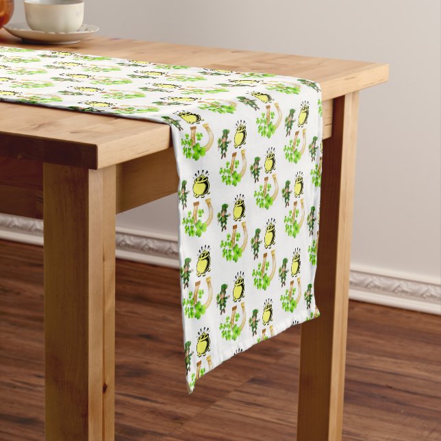 Caminho De Mesa Pequeno Rua de Tablecloth Runner. Dia de Patrick (No Local)