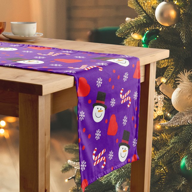 Caminho De Mesa Pequeno Snowflakes Snowman Candy Canes Fundo Azul (Snowflakes Snowman Candy Canes Blue Background Short Table Runner)