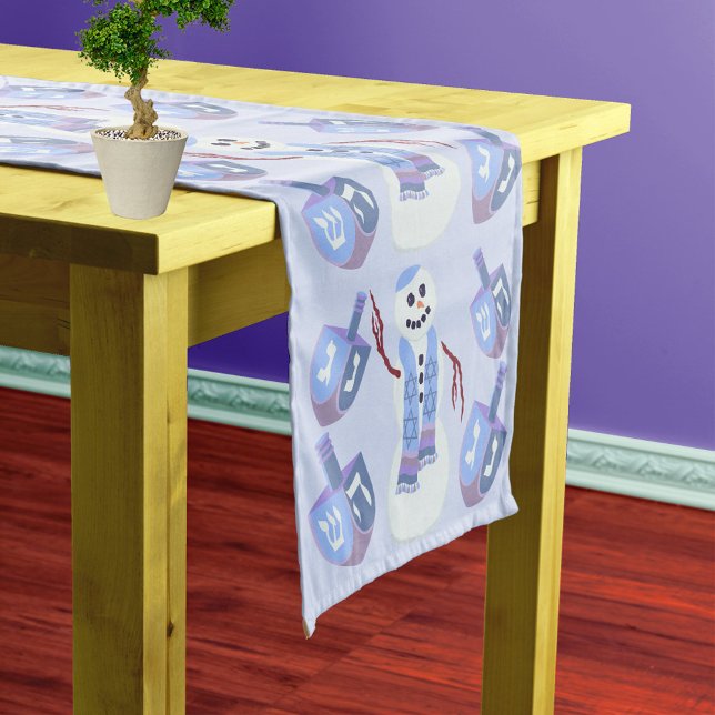 Caminho De Mesa Pequeno Snowman Dreidels Opcional Seu Nome Chamo Blue Hanu (Add your name to the center of this cute snowman and dreidels Chanukah table runner)