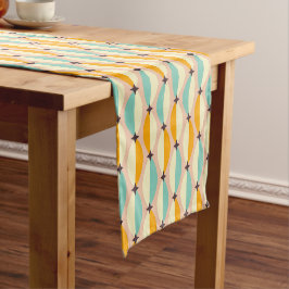 Caminho De Mesa Pequeno Symmetrical retro pattern with interlocking teal