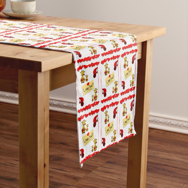 Caminho De Mesa Pequeno Tablecloth Runner Namorados Giraffe (No Local)