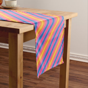 Caminho De Mesa Pequeno Tons de Listras Diagonais Rosa Azul Amarelo