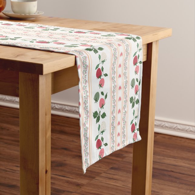 Caminho De Mesa Pequeno Trendy sweet botanical retro style Strawberry (No Local)