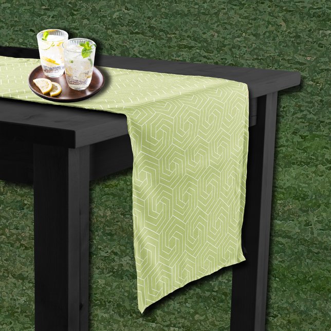 Caminho De Mesa Pequeno Verde limão Padrão do Partido Derby Day (Derby Day Party Patterned Lime Green Short Table Runner)