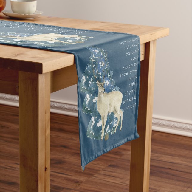 Caminho De Mesa Pequeno Wild Deer Footprints in Snow – Winter Nature Art (No Local)